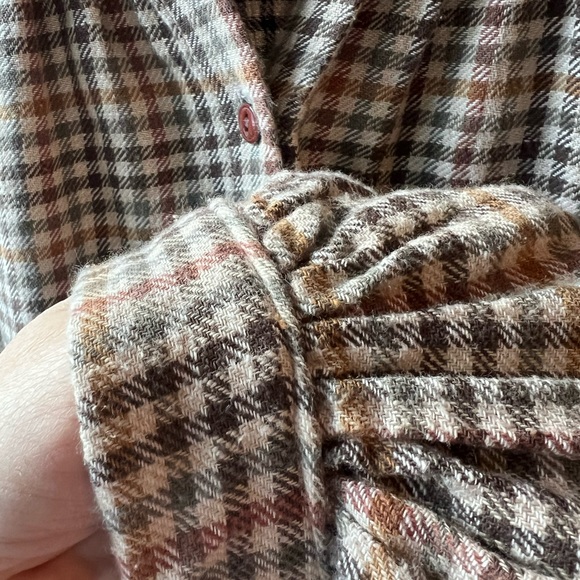 Esby Liza Top - Picture 6 of 6